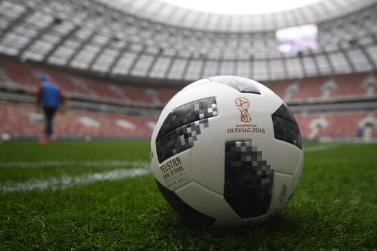Football. Russian national team training session