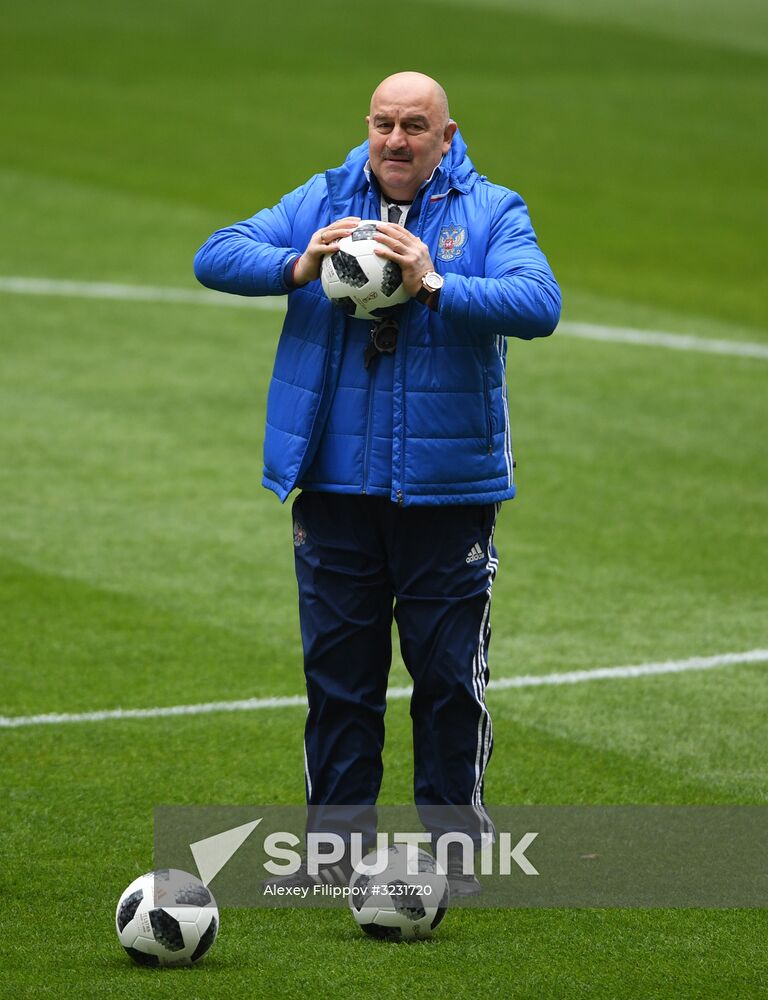 Football. Russian national team training session