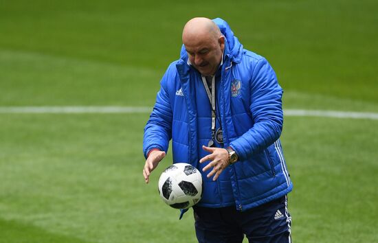 Football. Russian national team training session