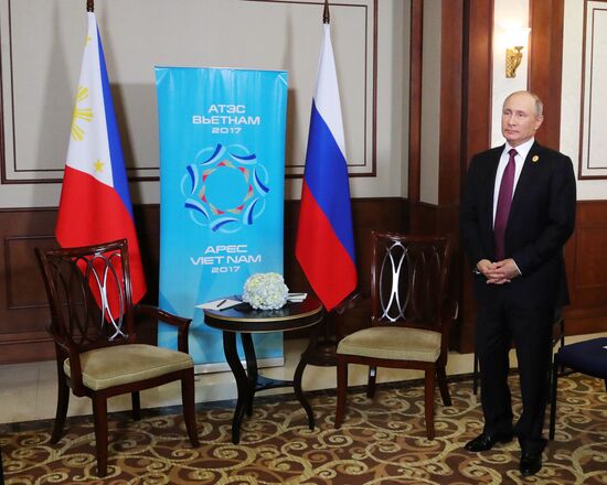 President Vladimir Putin visits Vietnam to attend APEC Economic Leaders’ Meeting