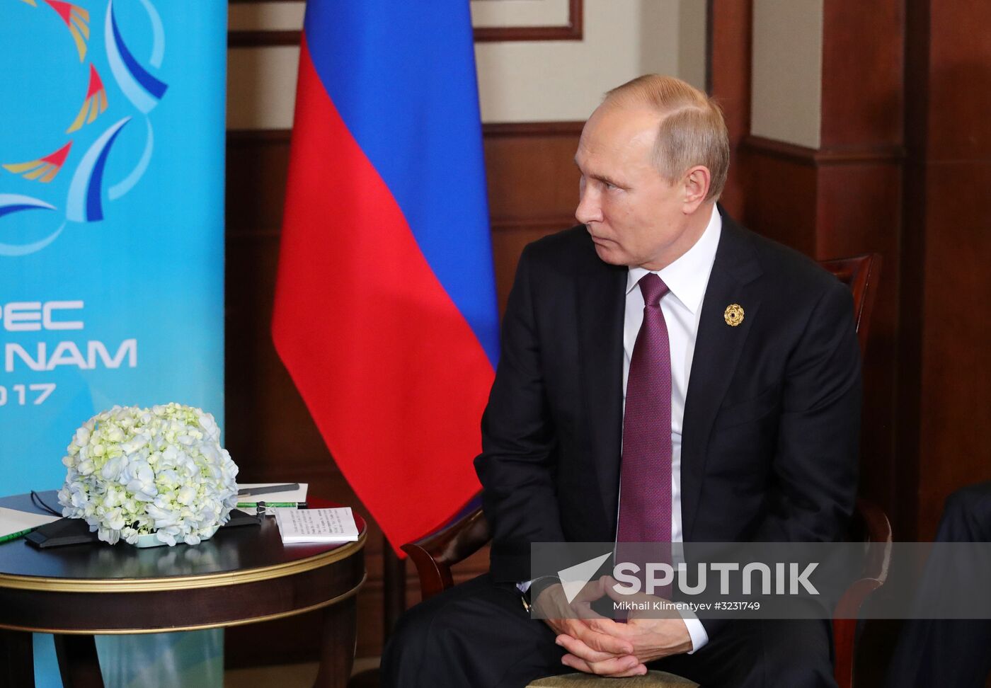 President Vladimir Putin visits Vietnam to attend APEC Economic Leaders’ Meeting