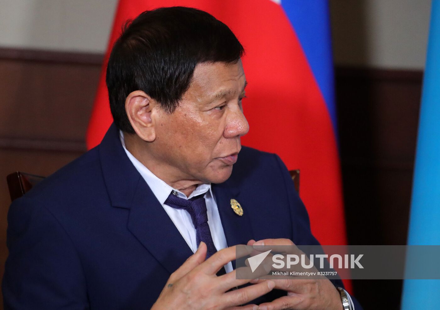 President Vladimir Putin visits Vietnam to attend APEC Economic Leaders’ Meeting