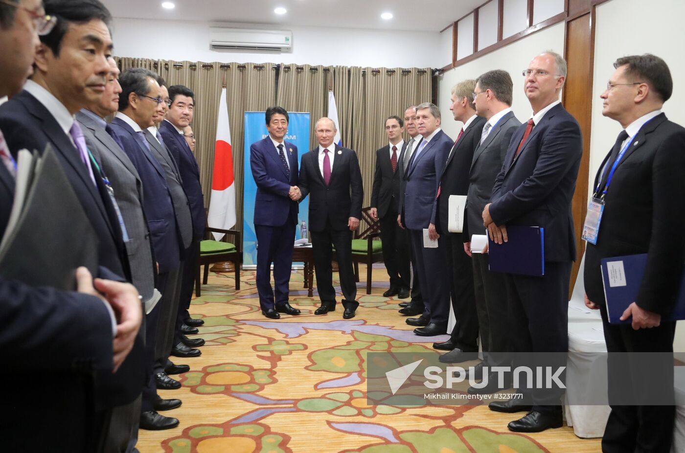 President Vladimir Putin visits Vietnam to attend APEC Economic Leaders’ Meeting