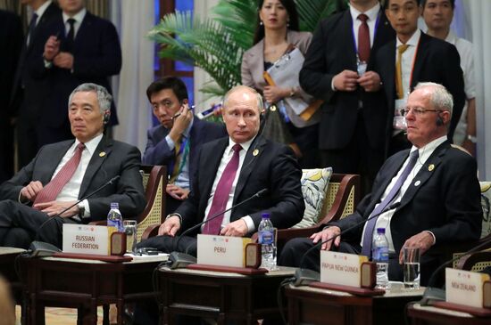 President Vladimir Putin visits Vietnam to attend APEC Economic Leaders’ Meeting