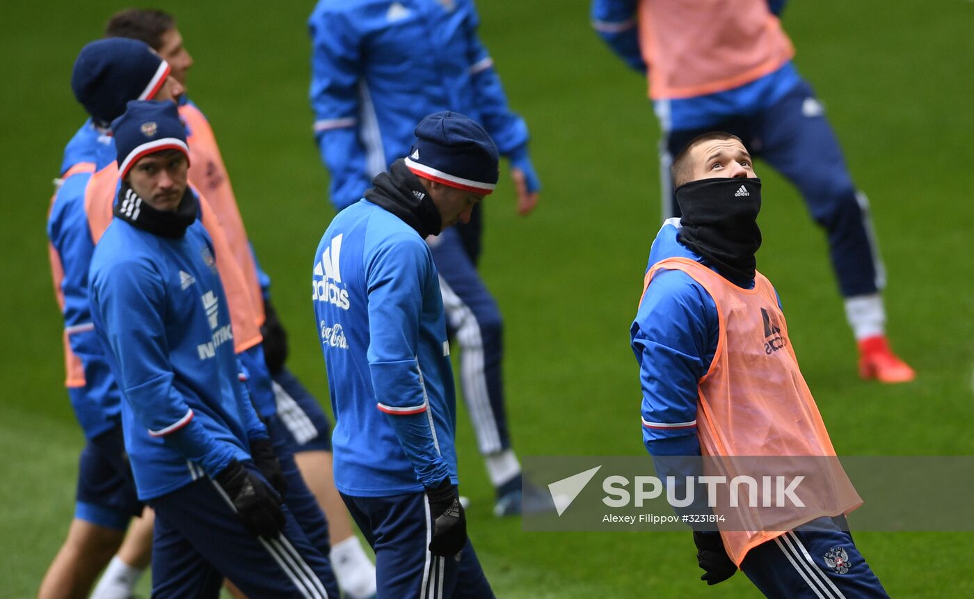 Football. Russian national team training session