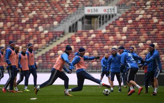 Football. Russian national team training session