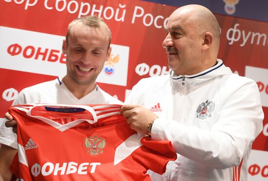 Football. Russian national team training session