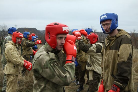 DPR fighters pass certification to wear a blue beret