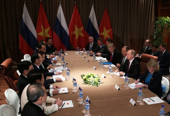 President Vladimir Putin visits Vietnam to attend APEC Economic Leaders’ Meeting
