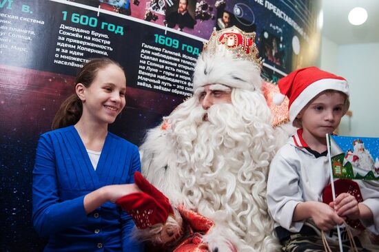 Father Frost from Veliky Ustyug visits Tomsk