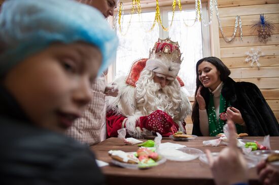 Father Frost from Veliky Ustyug visits Tomsk