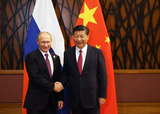 President Vladimir Putin visits Vietnam to attend APEC Economic Leaders’ Meeting