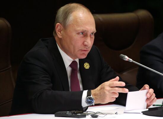 President Vladimir Putin visits Vietnam to attend APEC Economic Leaders’ Meeting