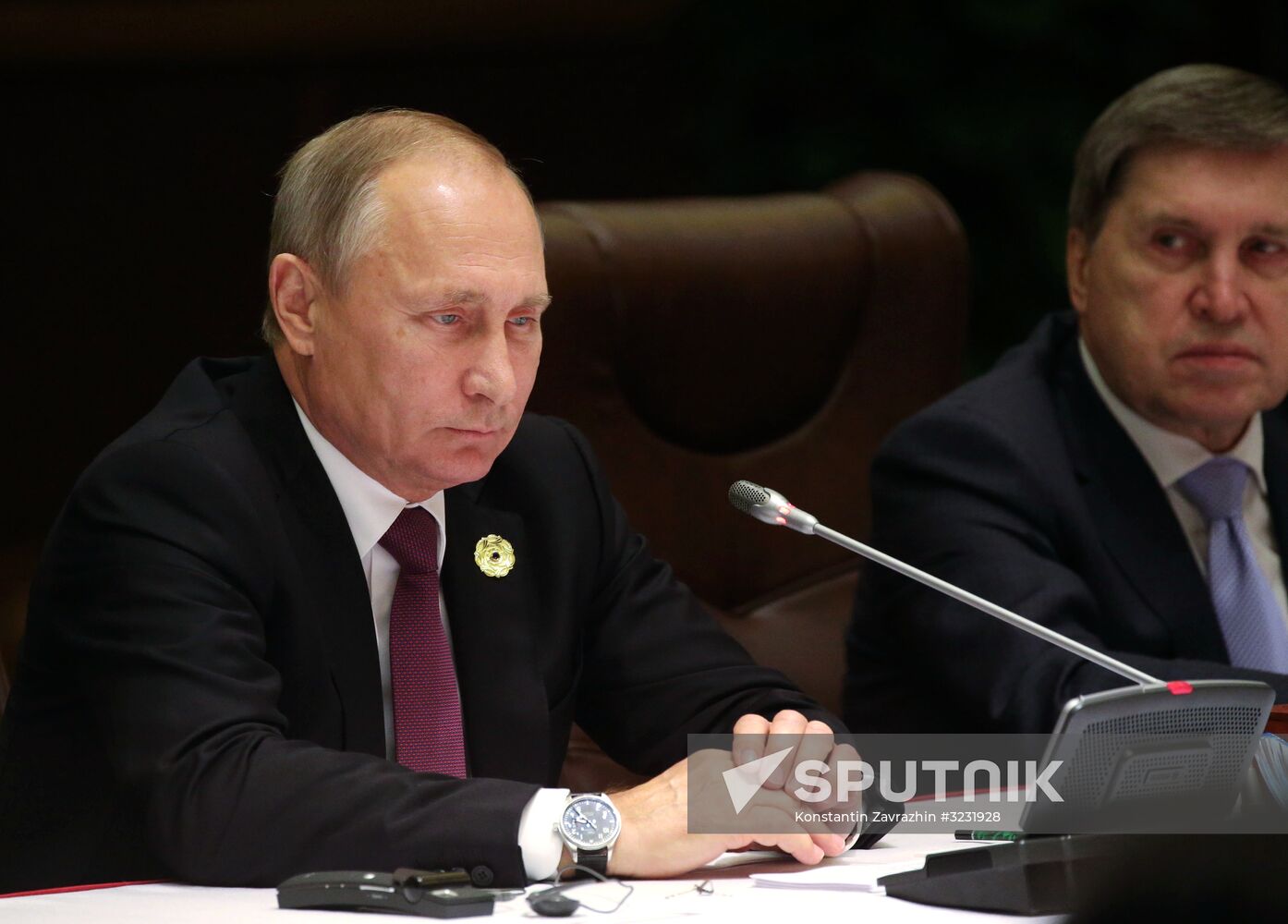 President Vladimir Putin visits Vietnam to attend APEC Economic Leaders’ Meeting