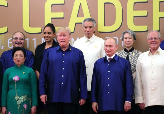President Vladimir Putin visits Vietnam to attend APEC Economic Leaders’ Meeting