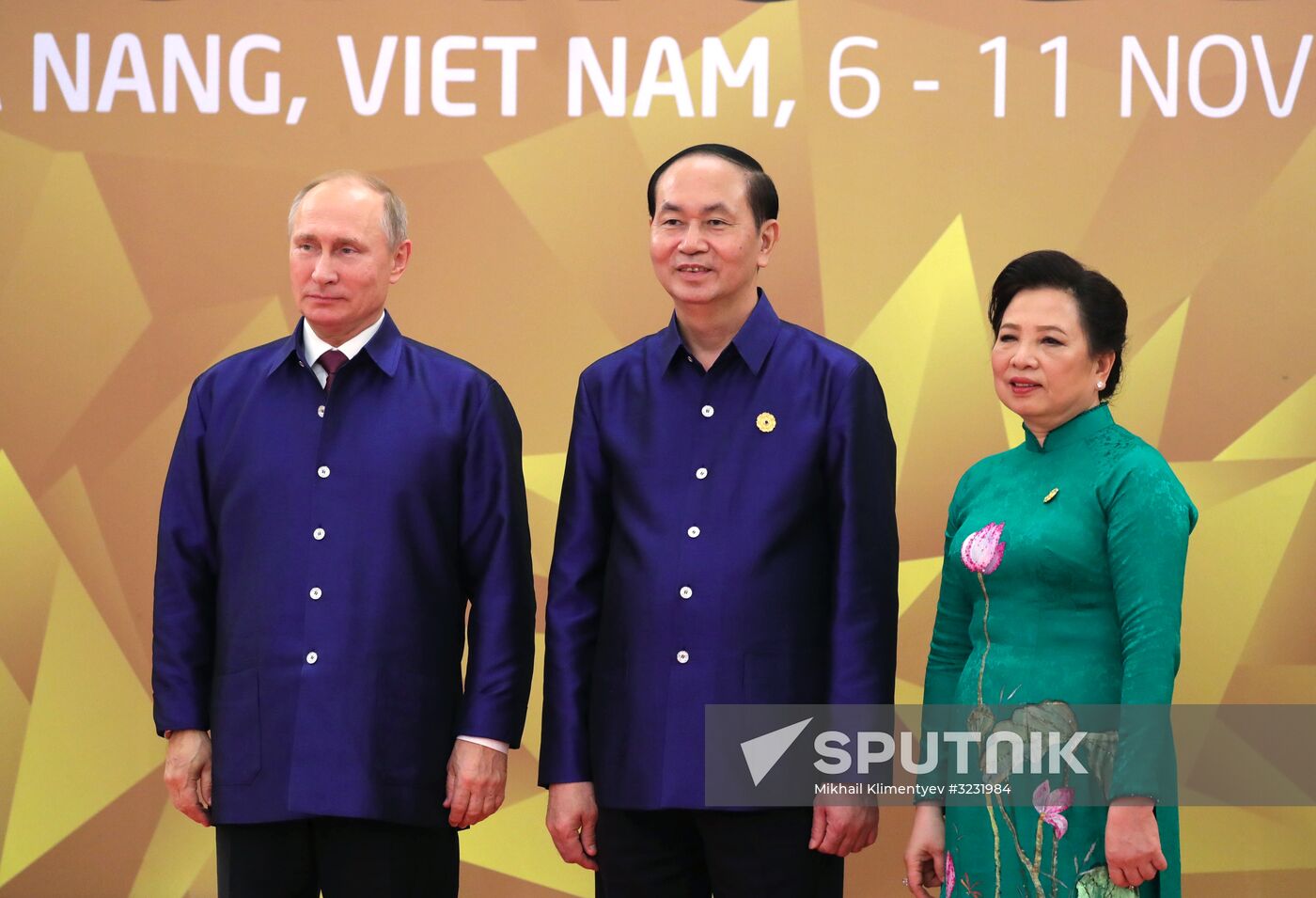 President Vladimir Putin visits Vietnam to attend APEC Economic Leaders’ Meeting