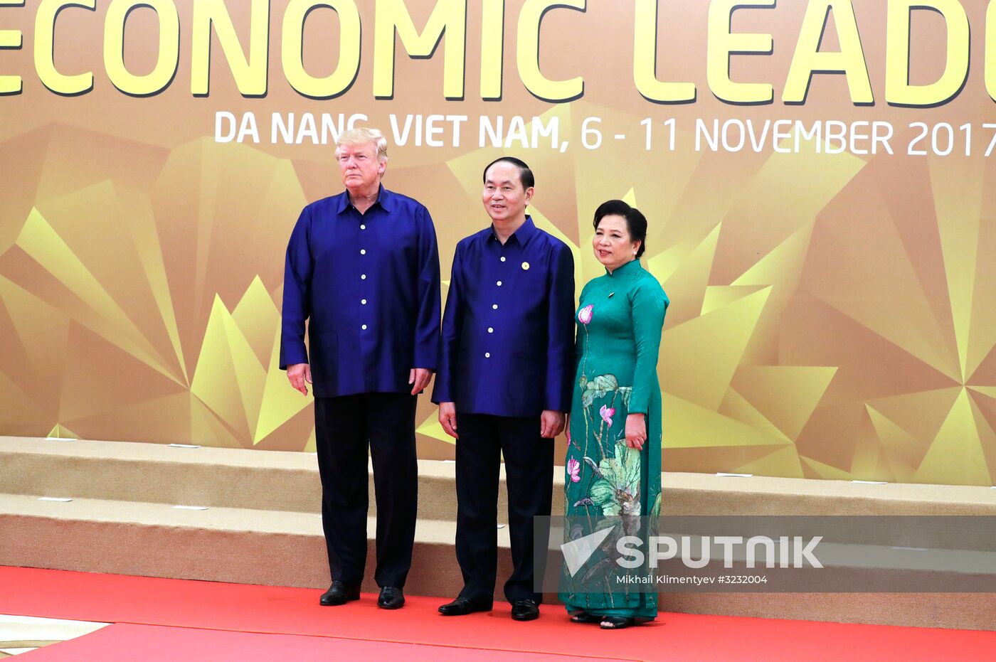 President Vladimir Putin visits Vietnam to attend APEC Economic Leaders’ Meeting