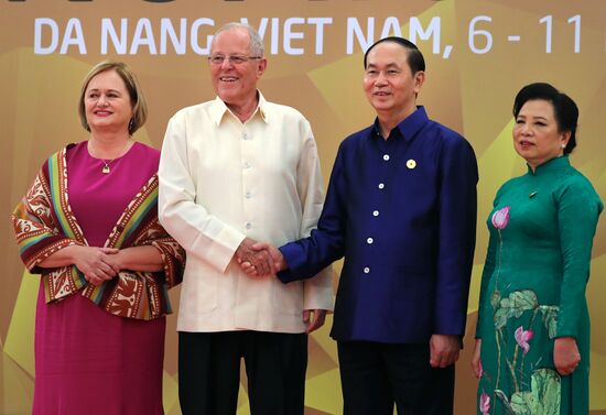 President Vladimir Putin visits Vietnam to attend APEC Economic Leaders’ Meeting