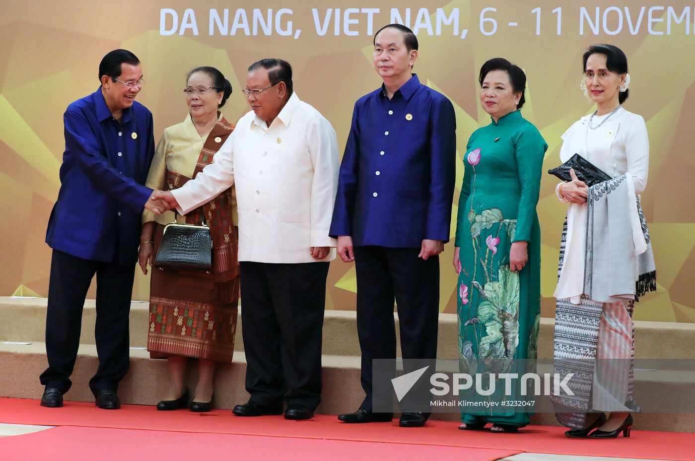 President Vladimir Putin visits Vietnam to attend APEC Economic Leaders’ Meeting