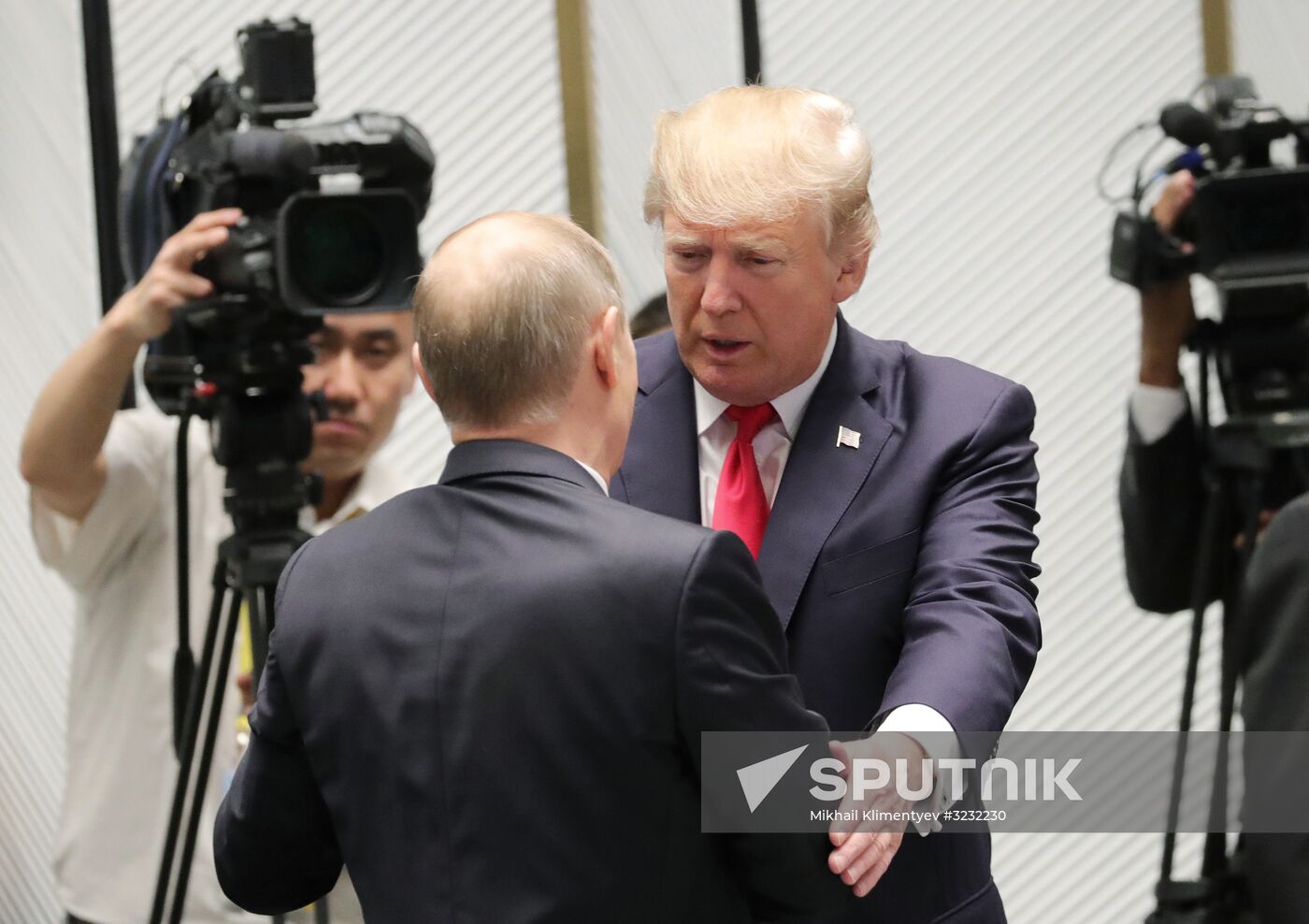 President Putin attends APEC Economic Leaders' Meeting