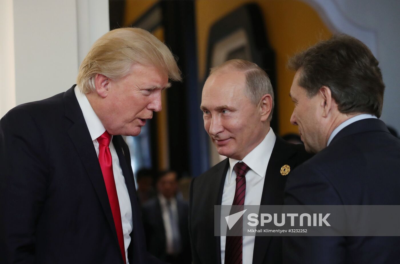 President Putin attends APEC Economic Leaders' Meeting