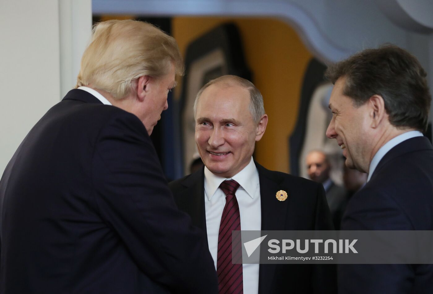 President Putin attends APEC Economic Leaders' Meeting