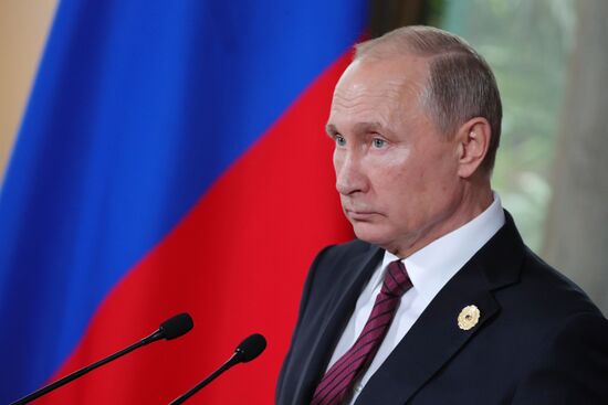 President Putin attends APEC Economic Leaders' Meeting