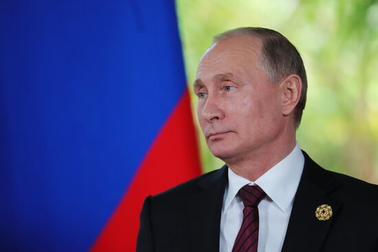President Putin attends APEC Economic Leaders' Meeting