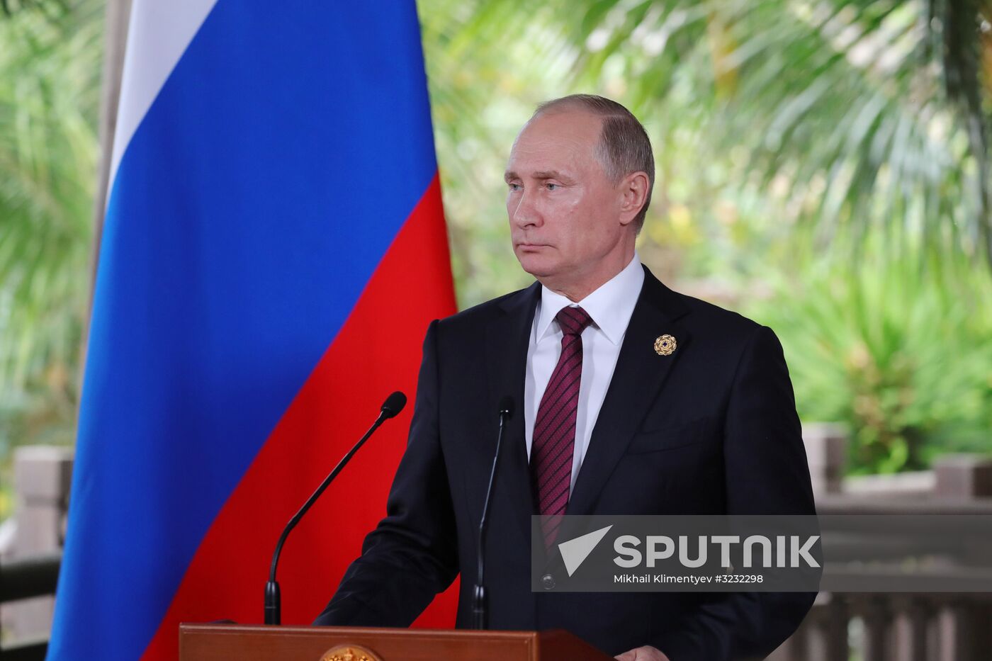 President Putin attends APEC Economic Leaders' Meeting