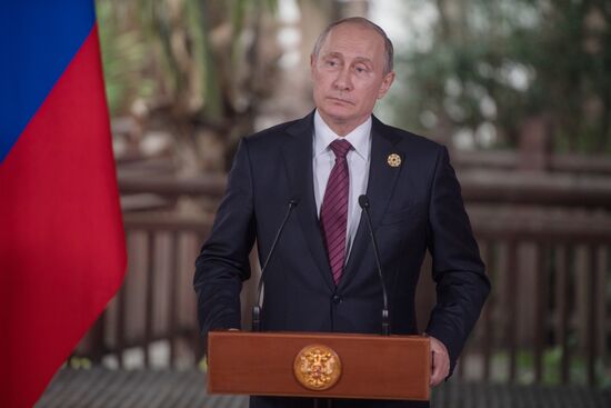 President Putin attends APEC Economic Leaders' Meeting