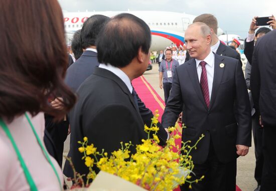 President Putin attends APEC Economic Leaders' Meeting