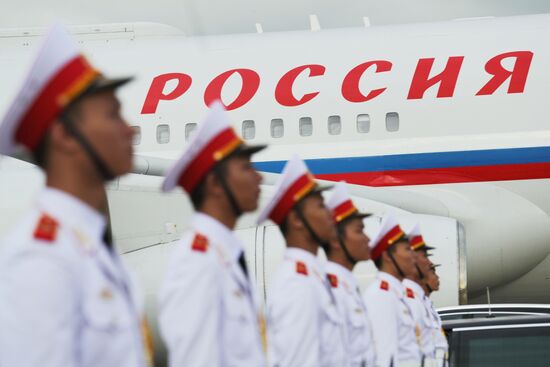 President Putin attends APEC Economic Leaders' Meeting