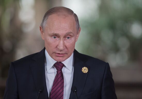 President Putin attends APEC Economic Leaders' Meeting