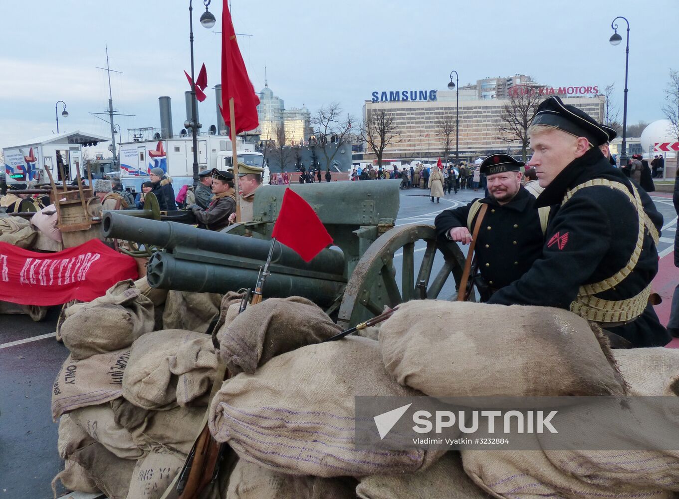 Petrograd 1917 historical reenactment