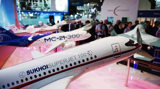 Russian Deputy Prime Minister Dmitry Rogozin visits Dubai Airshow 2017