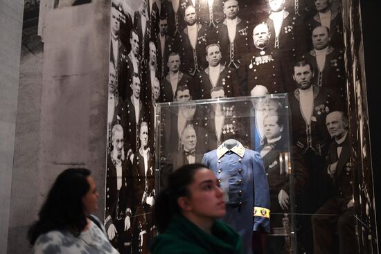 Exhibition "Winter Palace and Hermitage in 1917: A Place Where History Was Made" at Hermitage Museum