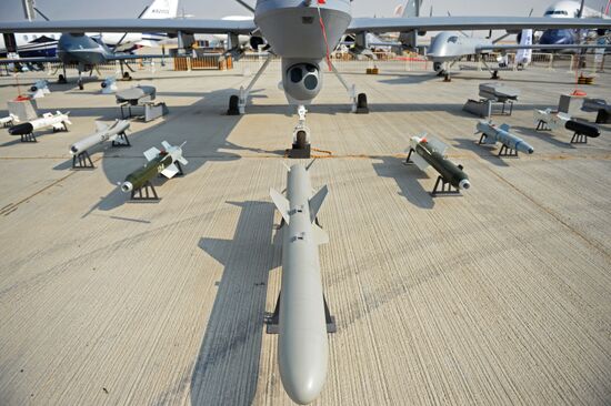 Russian Deputy Prime Minister Dmitry Rogozin visits Dubai Airshow 2017