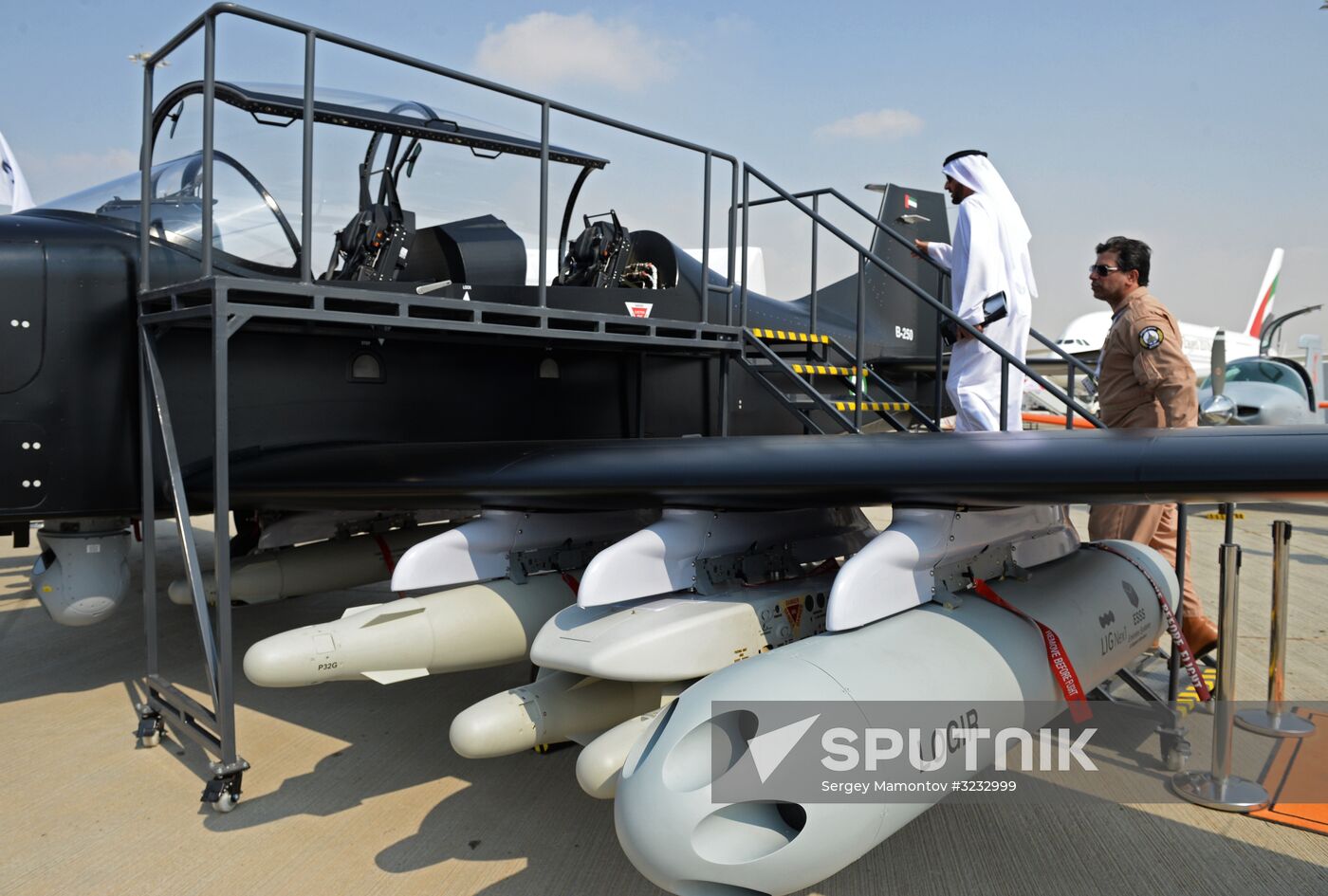 Russian Deputy Prime Minister Dmitry Rogozin visits Dubai Airshow 2017