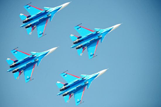 Russian Deputy Prime Minister Dmitry Rogozin visits Dubai Airshow 2017