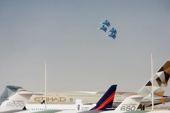 Russian Deputy Prime Minister Dmitry Rogozin visits Dubai Airshow 2017