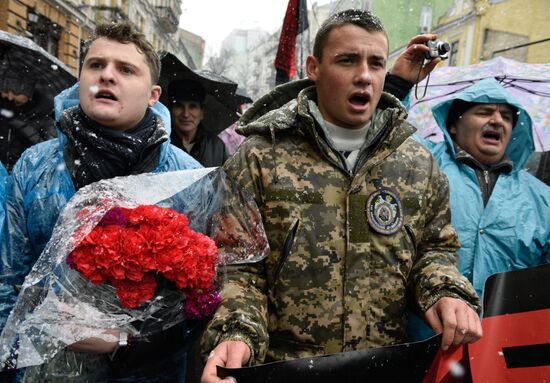 Mikheil Saakashvili supporters stage rally in Kiev