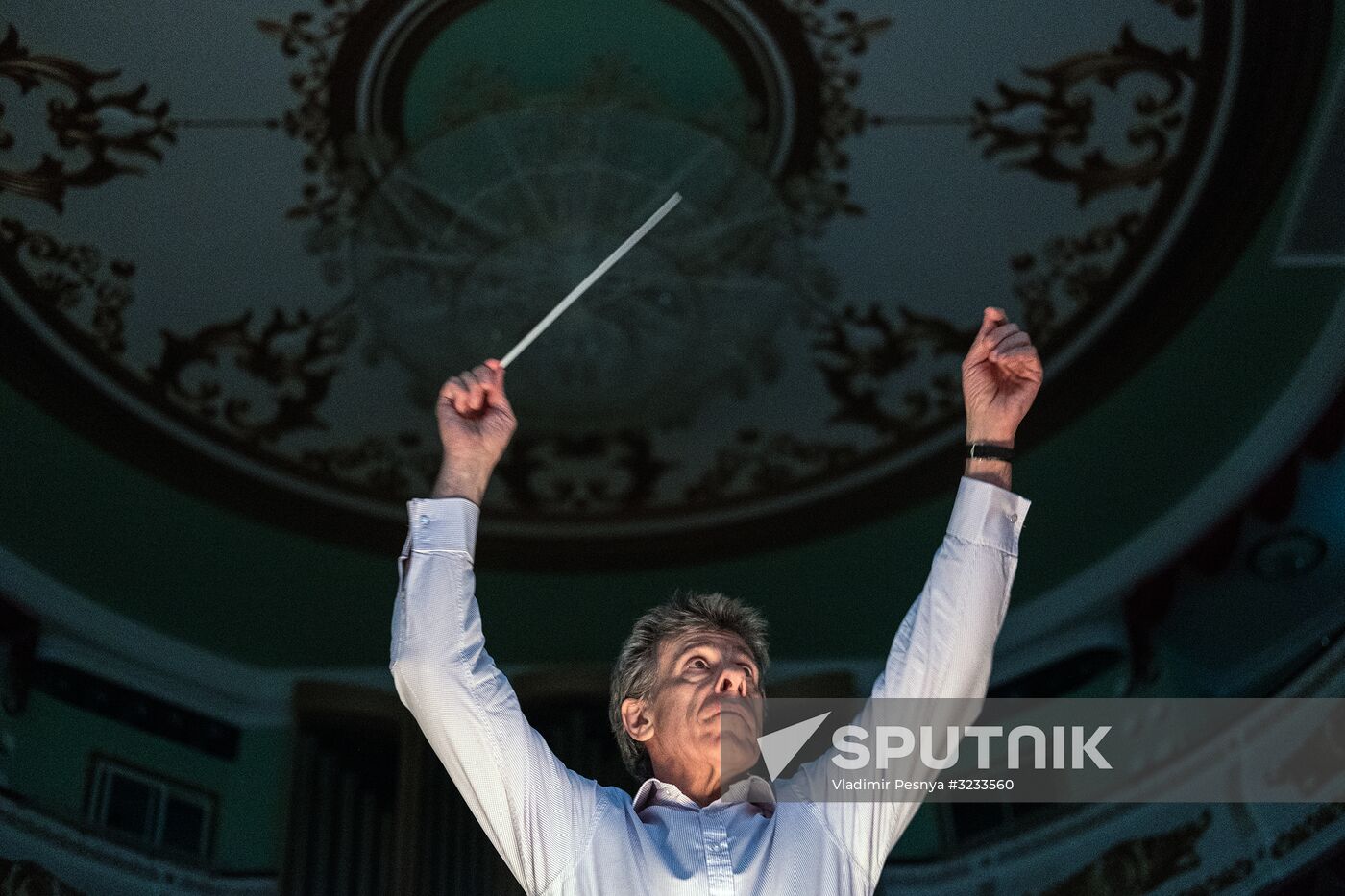 Verdi's 'La Traviata' at Sapayev Mari State Opera and Ballet Theater