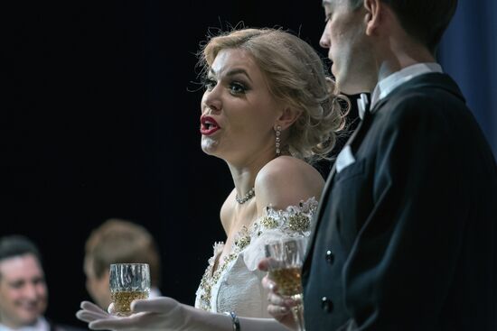 Verdi's 'La Traviata' at Sapayev Mari State Opera and Ballet Theater