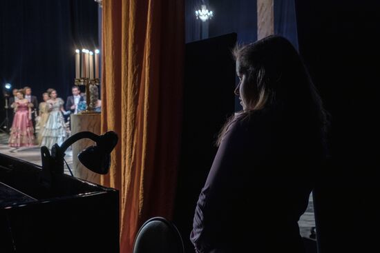 Verdi's 'La Traviata' at Sapayev Mari State Opera and Ballet Theater