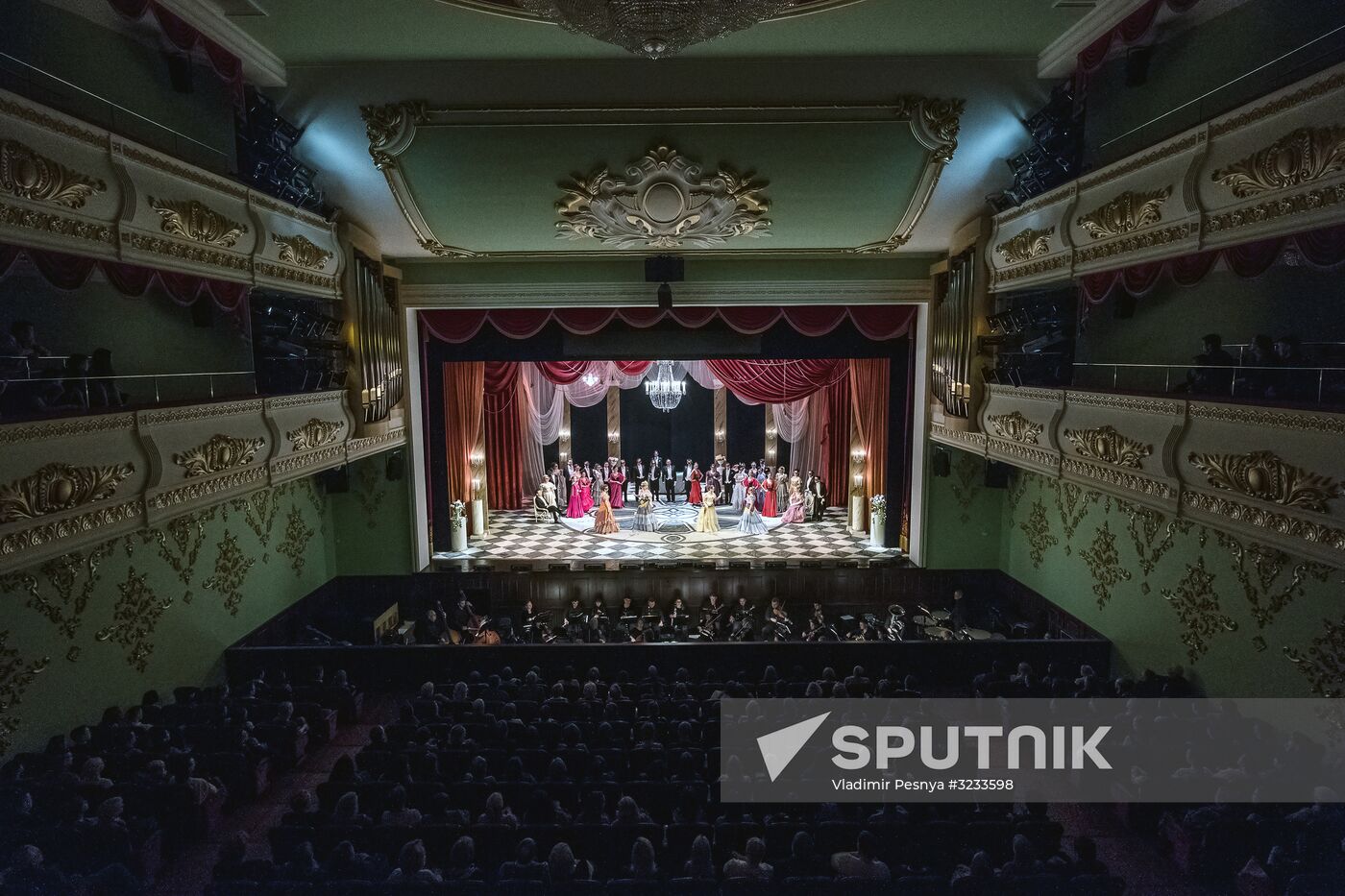 Verdi's 'La Traviata' at Sapayev Mari State Opera and Ballet Theater