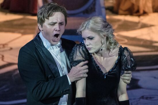 Verdi's 'La Traviata' at Sapayev Mari State Opera and Ballet Theater