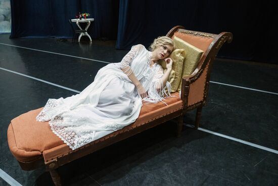 Verdi's 'La Traviata' at Sapayev Mari State Opera and Ballet Theater