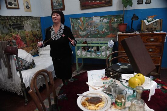 Soviet Era exhibition at branch of Volzhsky Cultural Center in Rybinsk