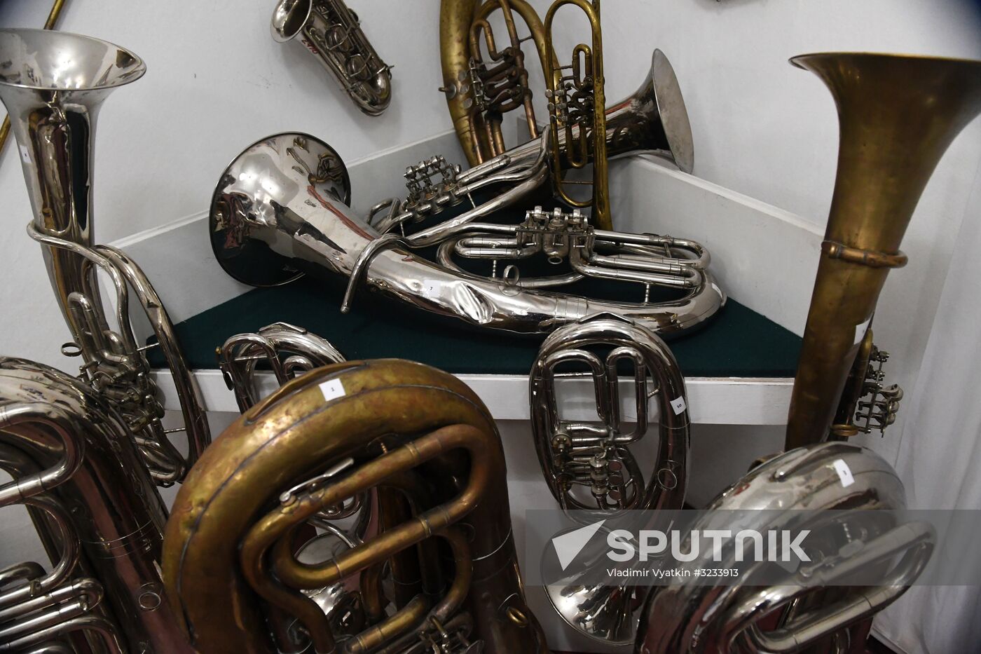 Soviet Era exhibition at branch of Volzhsky Cultural Center in Rybinsk