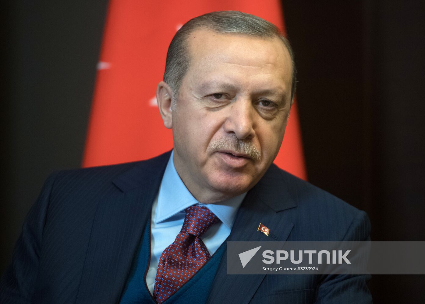 President Vladimir Putin meets with Turkish President Recep Tayyip Erdogan